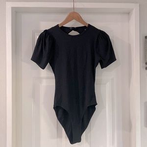 G Sport by GOOP. Black Puff Sleeve Leotard Bodysuit. New Without Tags. M